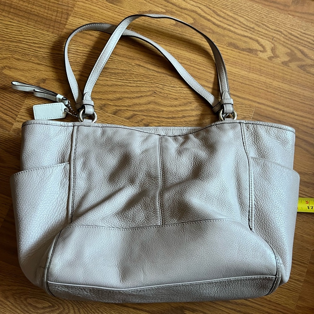 Coach Lavender Leather Shoulder Bag